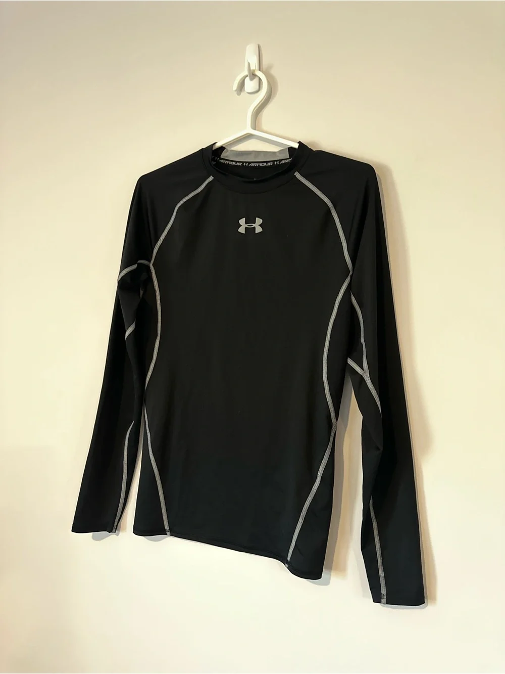 Under Armour Compression Long Sleeve Shirt Medium Black Training Top - Picture 3 of 9